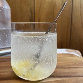 お気に入りのグラスで作る塩レモンソーダ
