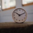 MUKU desk clock