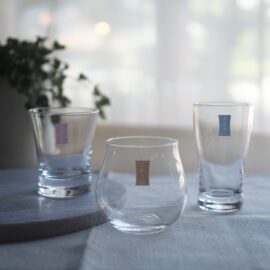 愉しくお酒を飲むグラス