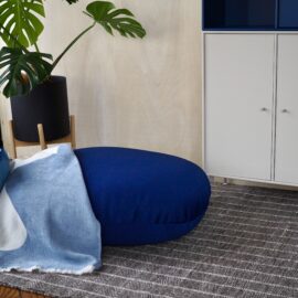 ACTUSより新作のクッションソファ BUFFI