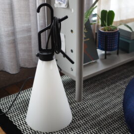 様々な使い方と独特の機能美、Mayday